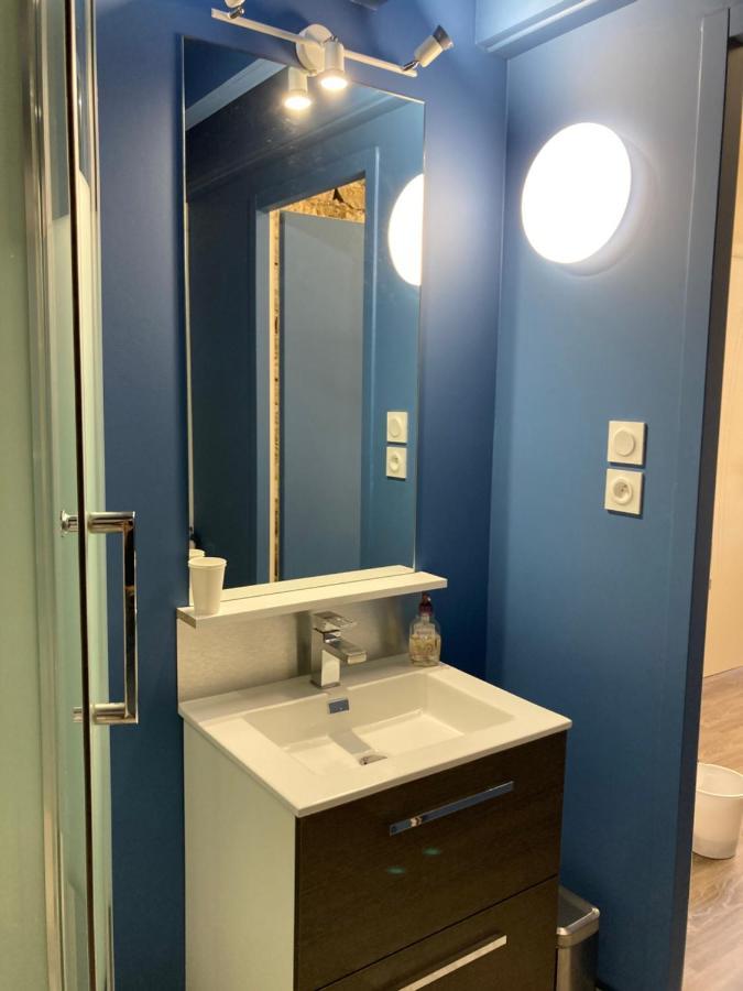 La Chambre Du Tonneau Montigny-sur-l'Ain 外观 照片